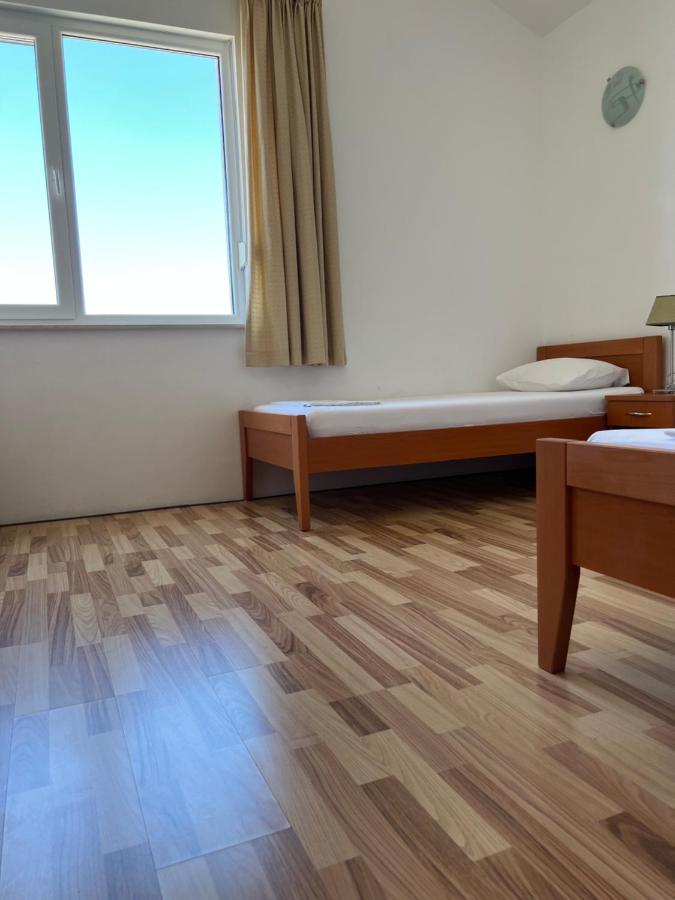 Apartments Angela سيساريكا المظهر الخارجي الصورة