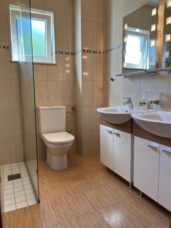 Apartments Angela سيساريكا المظهر الخارجي الصورة