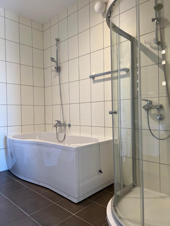 Apartments Angela سيساريكا المظهر الخارجي الصورة