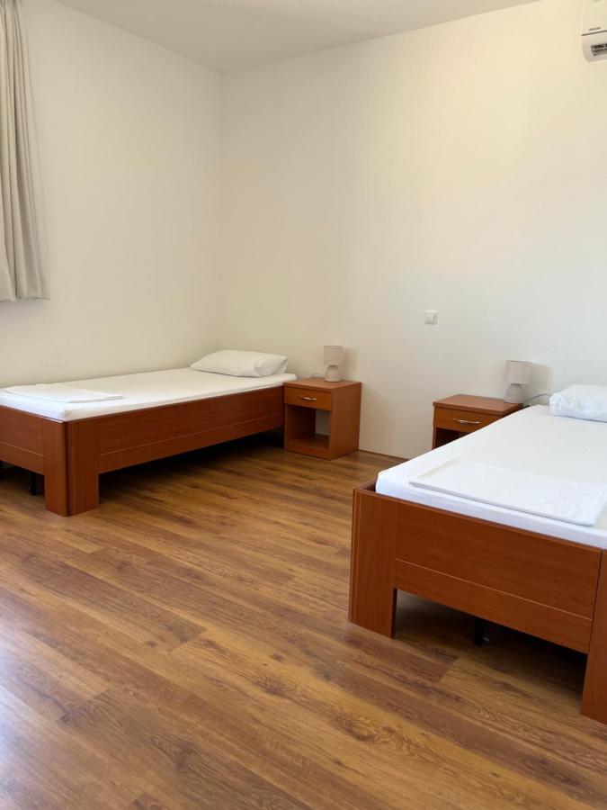 Apartments Angela سيساريكا المظهر الخارجي الصورة